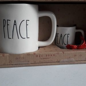 RAE DUNN mug & creamer gift set